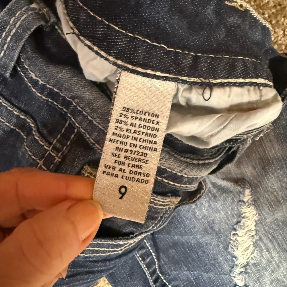 Almost Famous Skinny Jeans Distressed Low Rise Women 9 Blue Denim Cotton Stretch - Picture 5 of 13